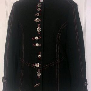 Icelandic Design Buttoned Women's Jacket